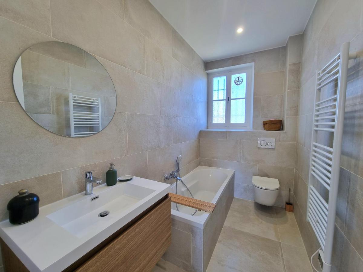 Appartement Spacieux De Standing - Parking Gratuit Aix-en-Provence Exterior photo