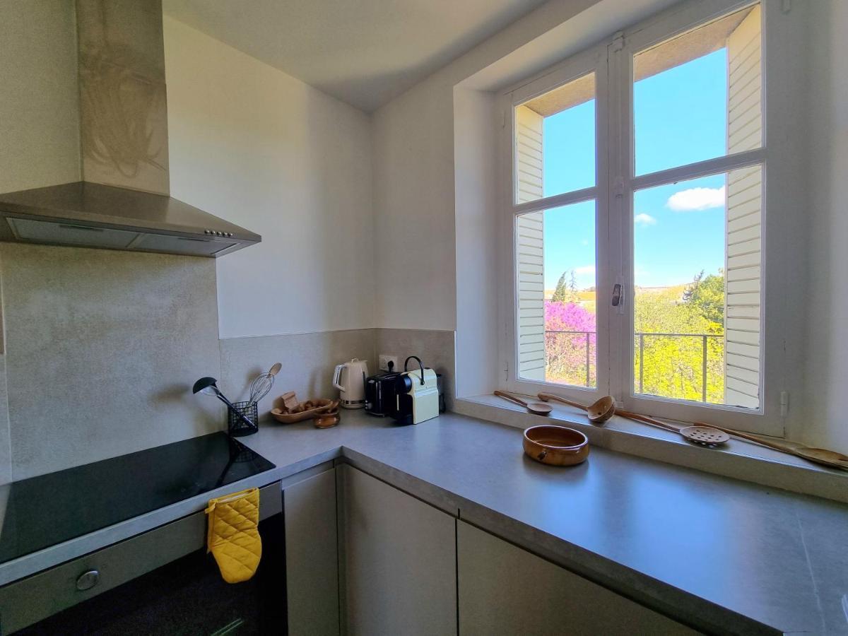 Appartement Spacieux De Standing - Parking Gratuit Aix-en-Provence Exterior photo